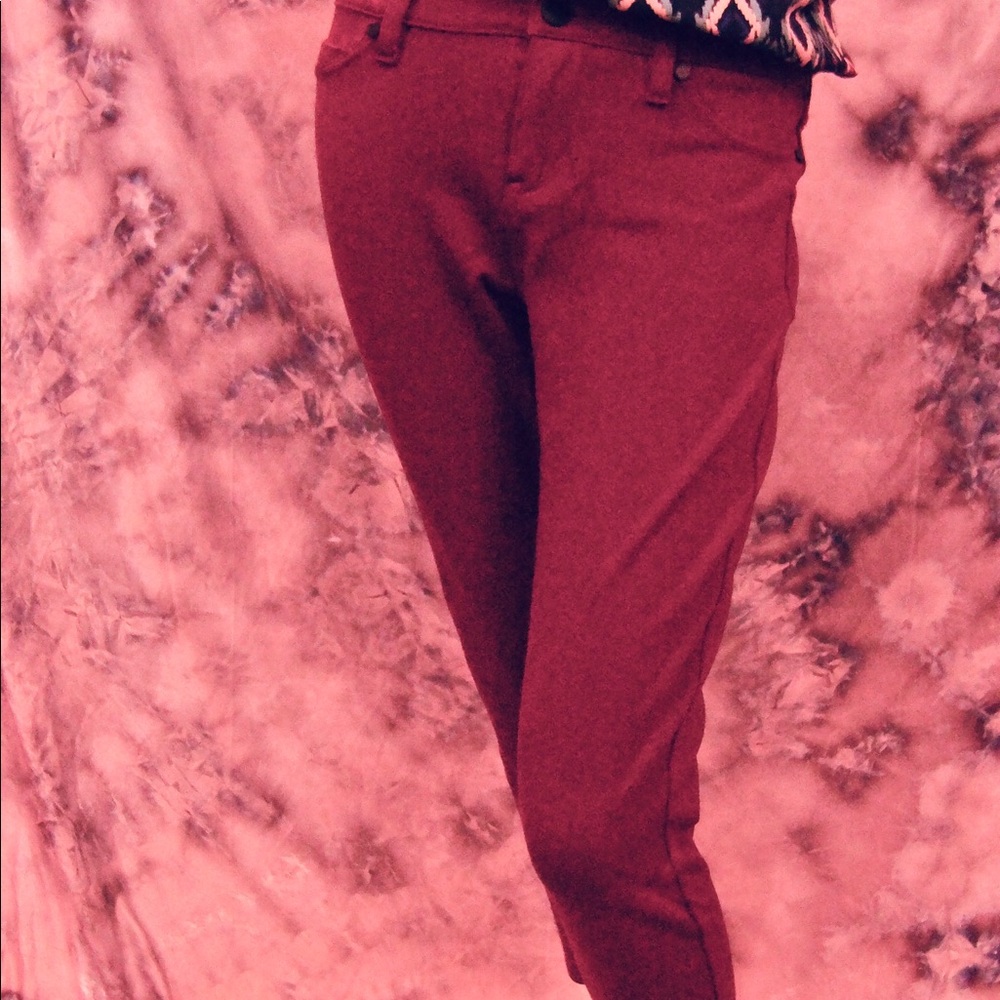 Liverpool Jeans Company Burgundy Stretch Pants